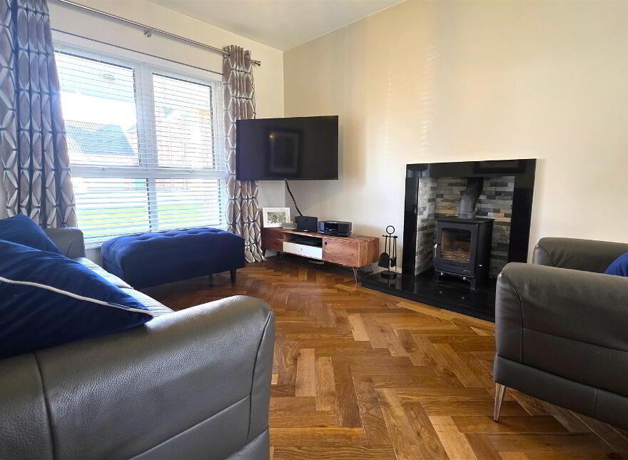 2 Carnbeg Meadows, Antrim, BT41 4RG