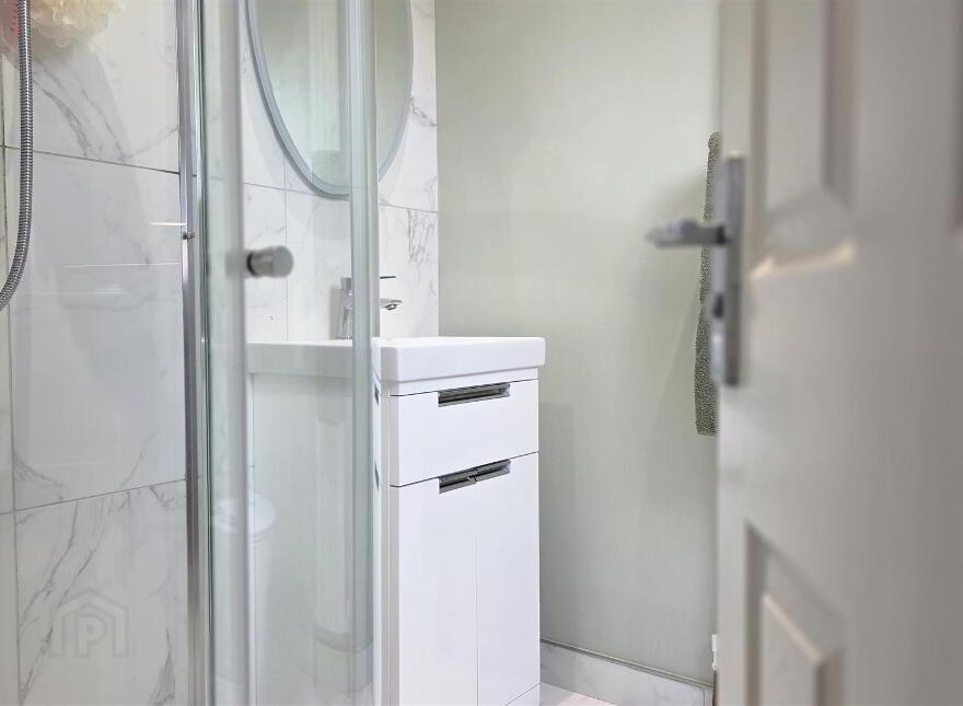 2 Carnbeg Meadows, Antrim, BT41 4RG