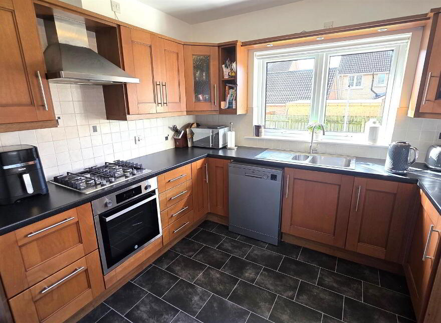 2 Carnbeg Meadows, Antrim, BT41 4RG