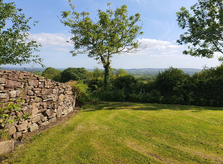 "Harefield House", 44 Cashty Road, Omagh, BT78 5RL