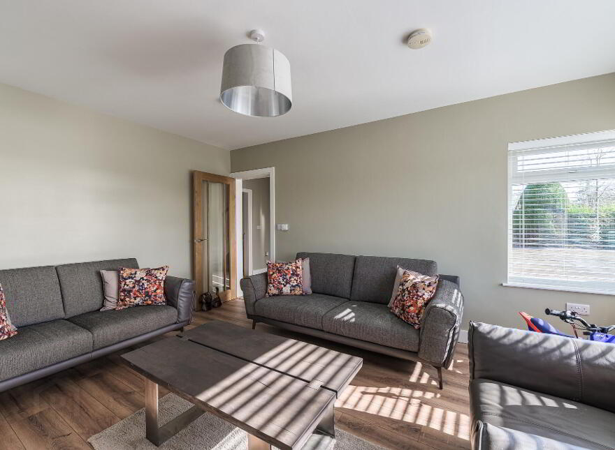 40 Mill Hill, Waringstown, BT66 7QW