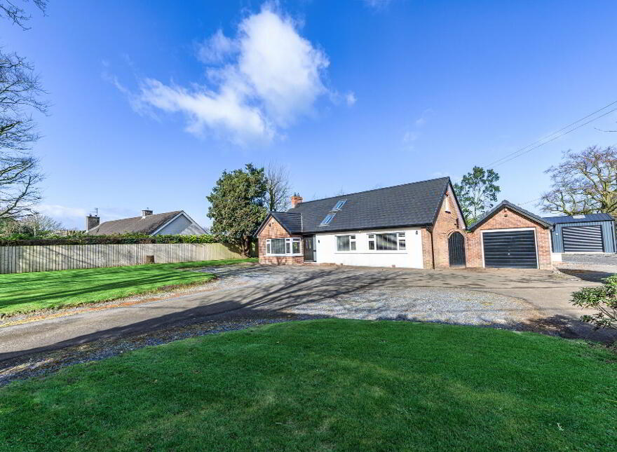 40 Mill Hill, Waringstown, BT66 7QW