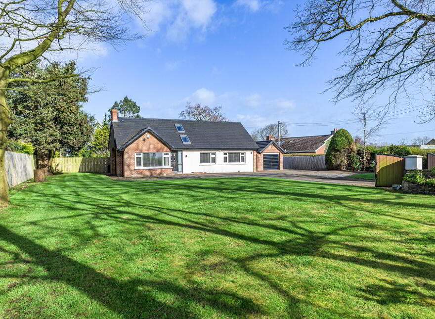40 Mill Hill, Waringstown, BT66 7QW