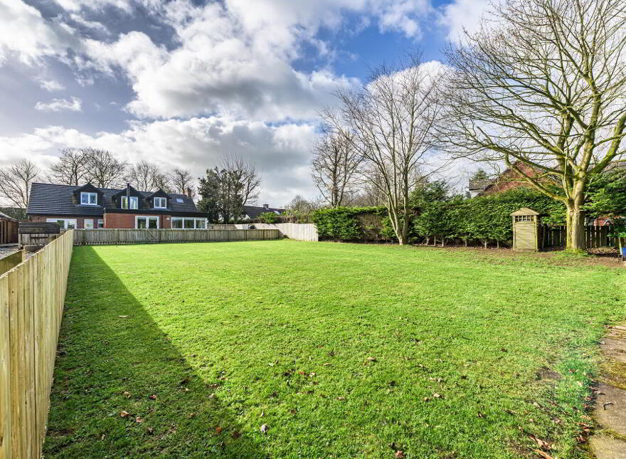 40 Mill Hill, Waringstown, BT66 7QW