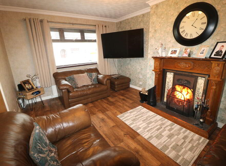 11 Fenaghy Park, Galgorm, Ballymena, BT42 1JT