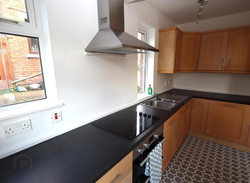 686 Oldpark Road, Belfast, BT14 6QN