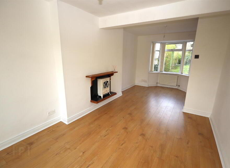 686 Oldpark Road, Belfast, BT14 6QN