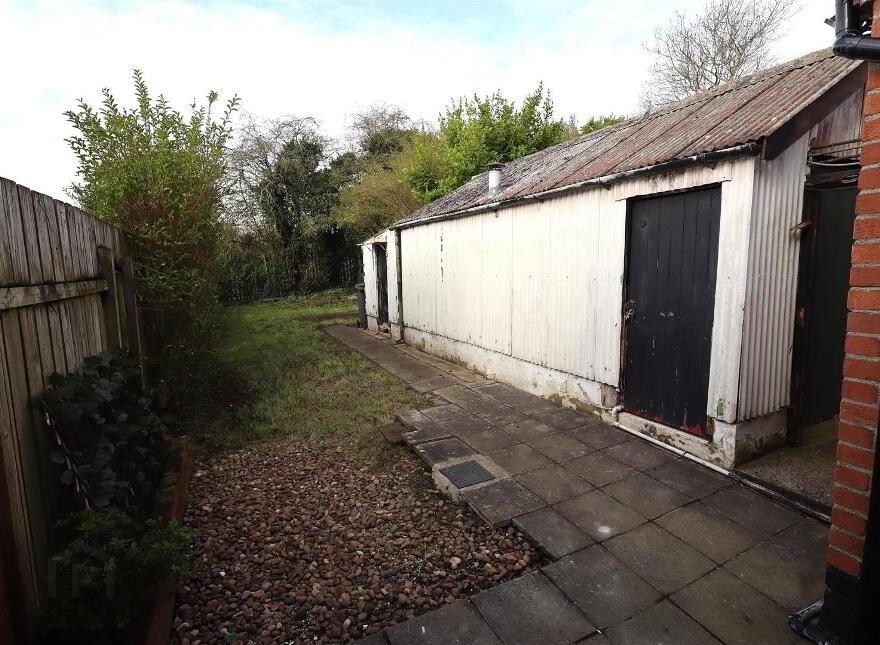 686 Oldpark Road, Belfast, BT14 6QN