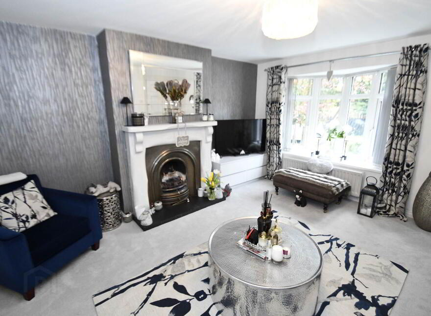 23 Airfield Heights, Glen Road, Belfast, BT11 8QU
