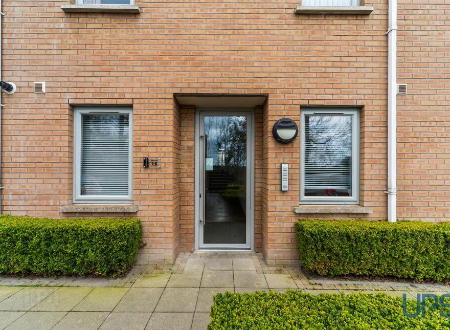 Apartment 5 1c Mayfield Square, Blacks Road, Belfast, BT10 0QT