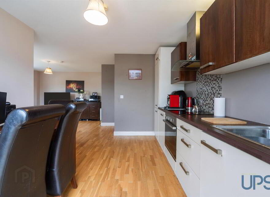 Apartment 5 1c Mayfield Square, Blacks Road, Belfast, BT10 0QT