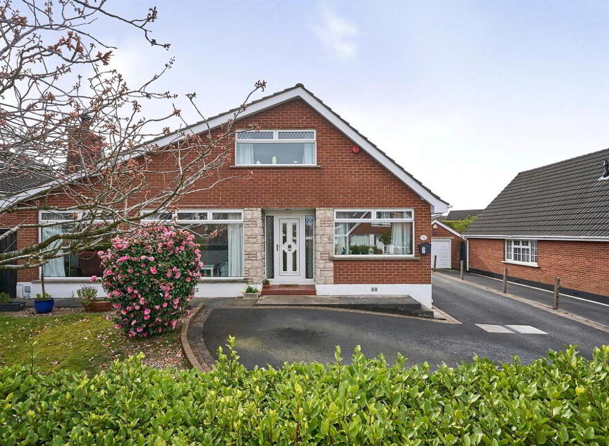 6 Pinehill Gardens, Bangor, BT19 6SE
