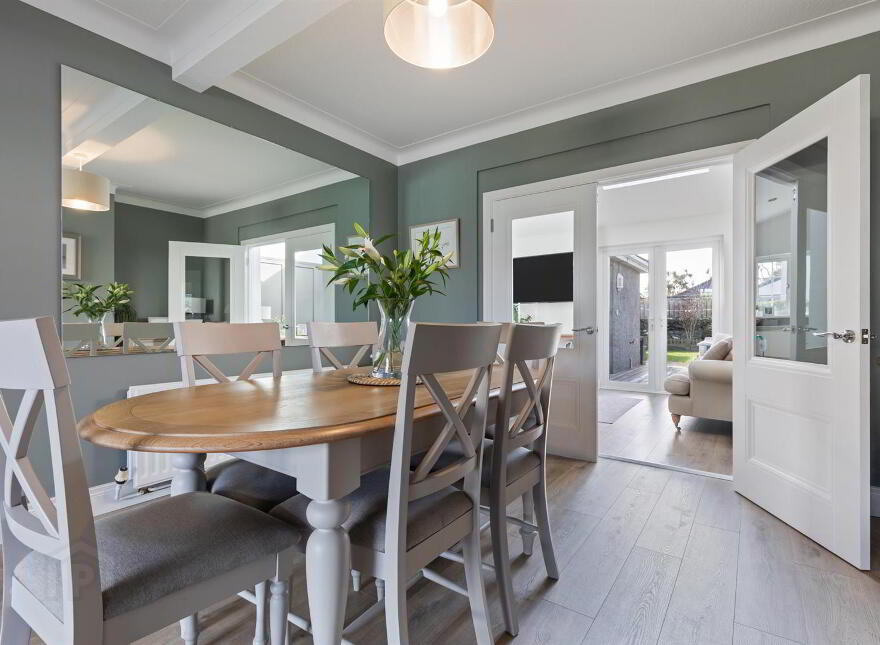 13 Gloucester Avenue, Donaghadee, BT21 0JA