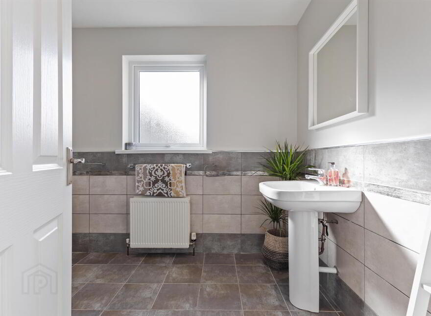 13 Gloucester Avenue, Donaghadee, BT21 0JA