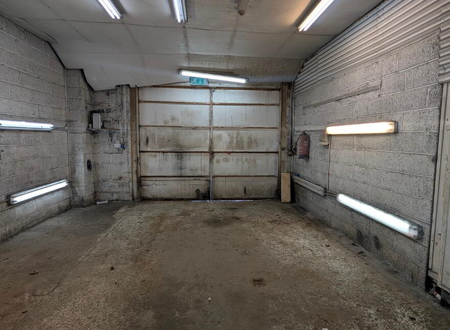 Main Street, Carrigallen, H12Y993