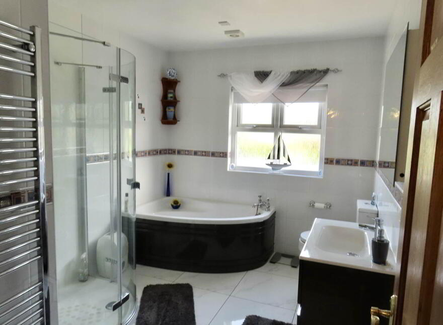 28 Tullyard Road, Cookstown, BT80 9BB