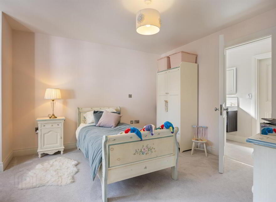 3 Martello Gate, Holywood, BT18 9GE