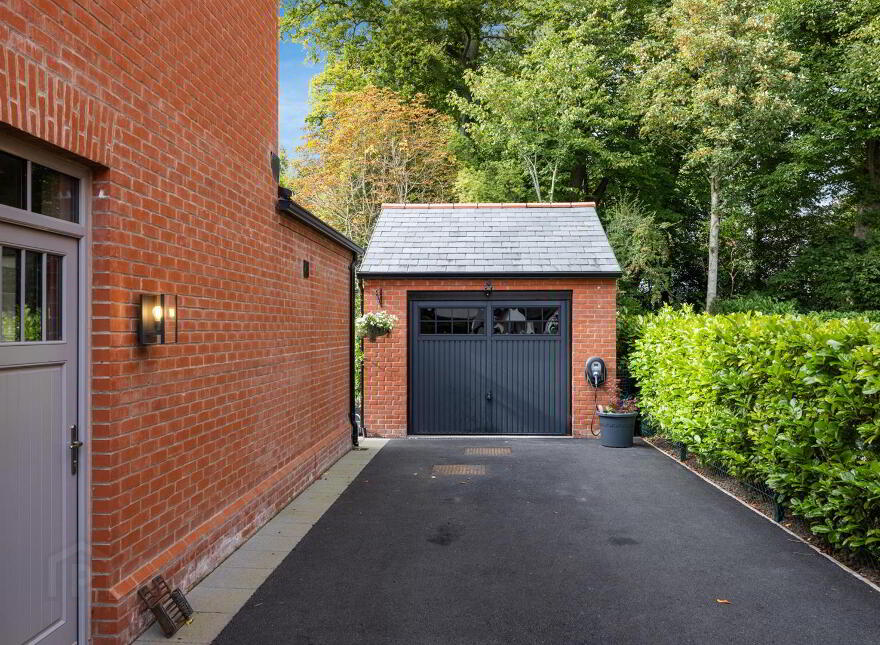 3 Martello Gate, Holywood, BT18 9GE