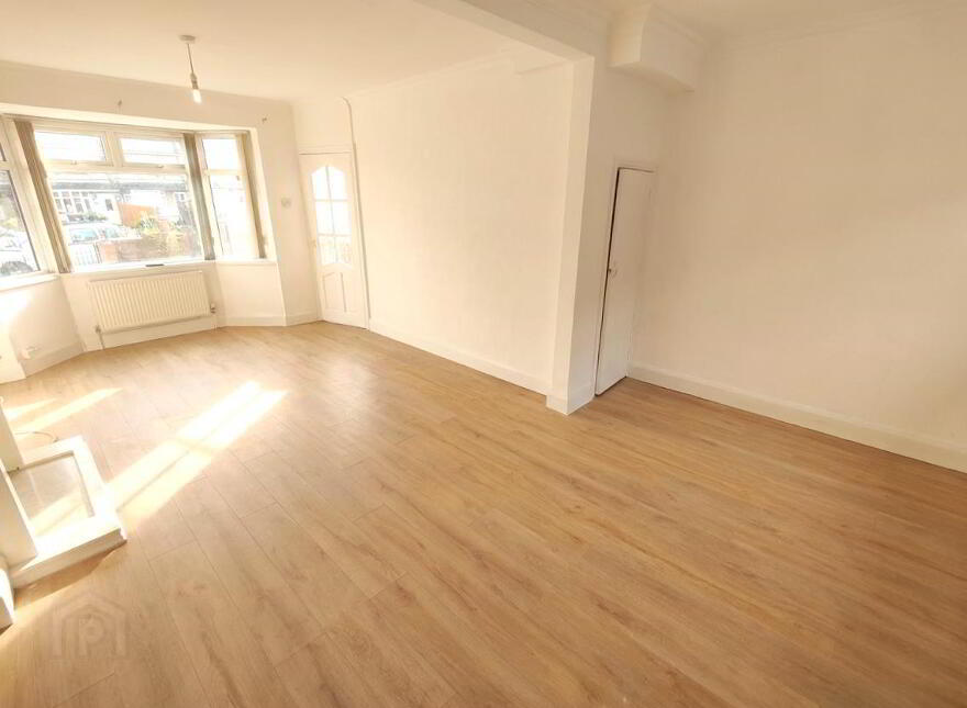 44 Stratford Gardens, Belfast, BT14 7NS