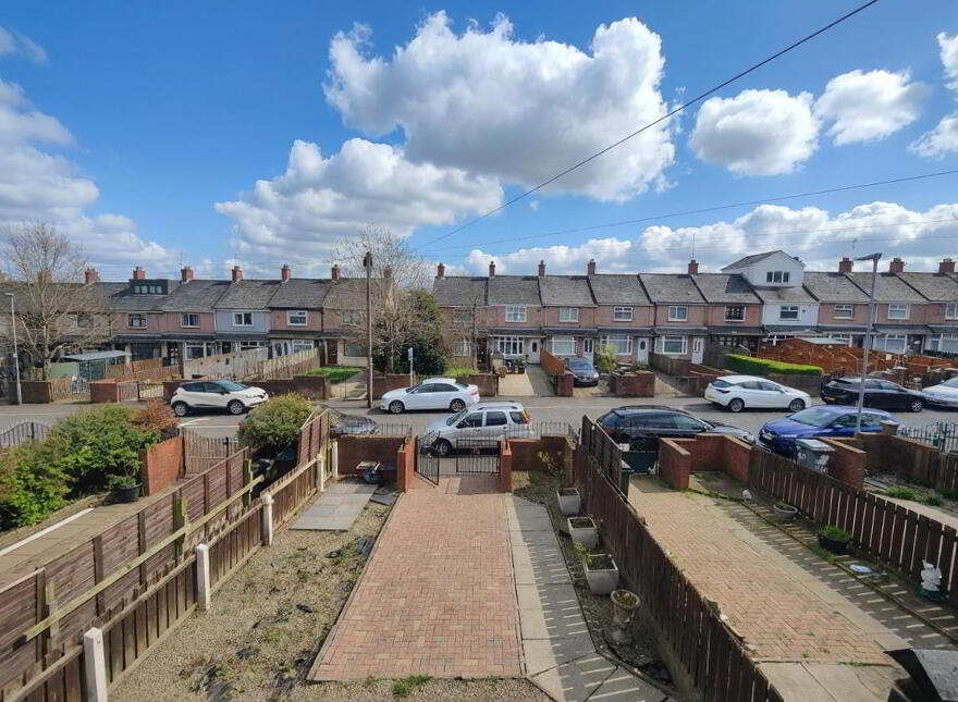 44 Stratford Gardens, Belfast, BT14 7NS