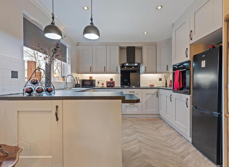 94 Old Mill Park, Dundonald, Belfast, BT16 1WF