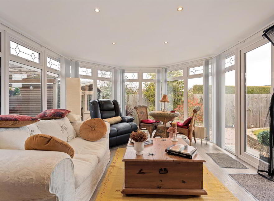 94 Old Mill Park, Dundonald, Belfast, BT16 1WF