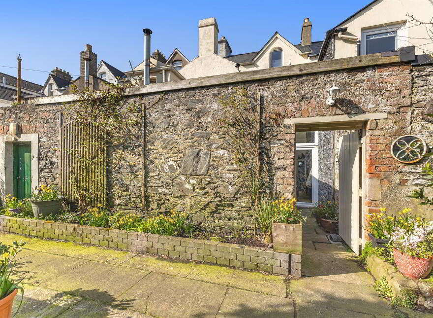 3 Carisbrooke Terrace, Bangor, BT20 5JA