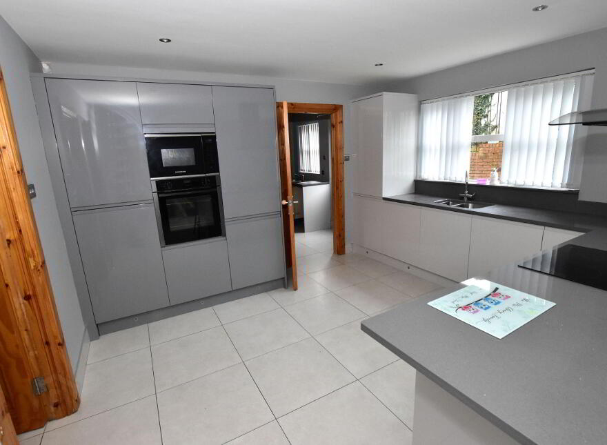 15 Cottage Avenue, Dollingstown, BT67 9NL