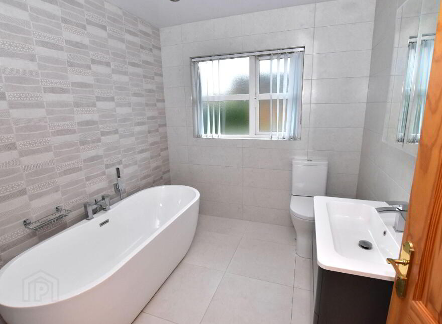 15 Cottage Avenue, Dollingstown, BT67 9NL