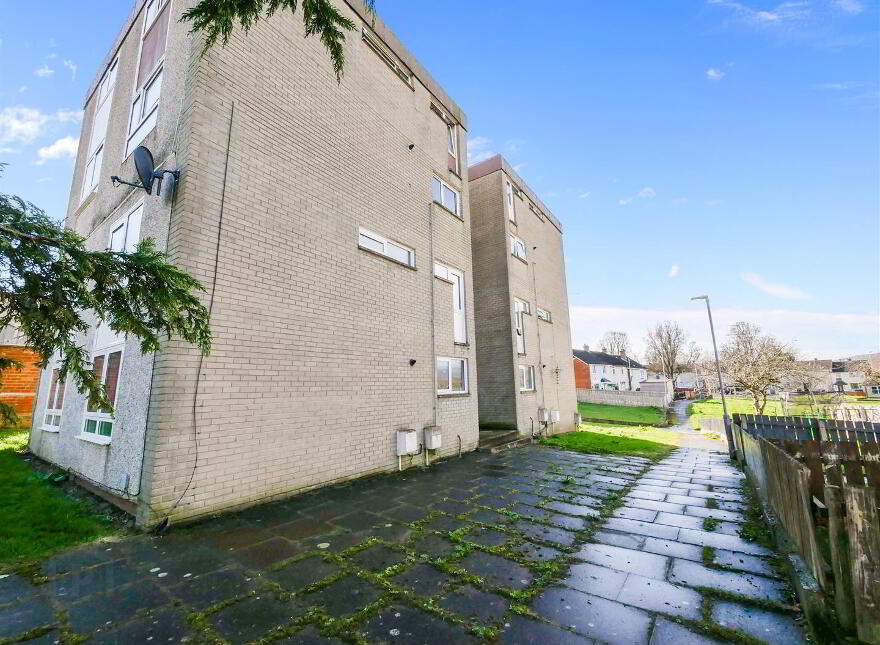 11C Kilwarlin Walk, Belvoir Park, Belfast, BT8 7EQ