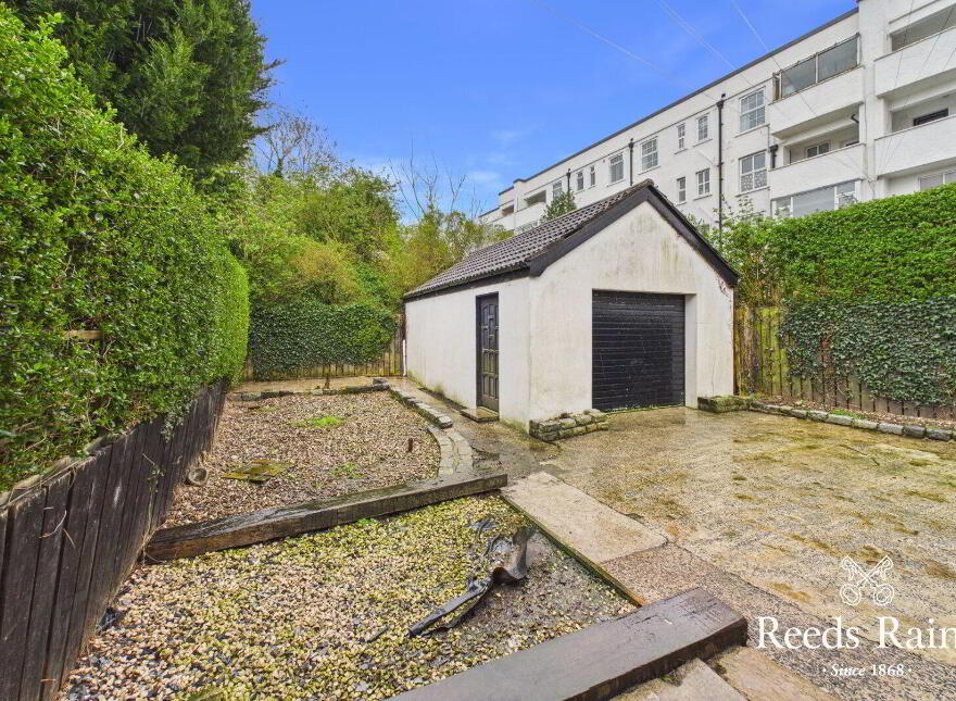 81 Doagh Road, Newtownabbey, BT37 9QN