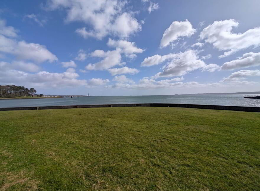 6 Island Park, Carrickfergus, BT38 8TW