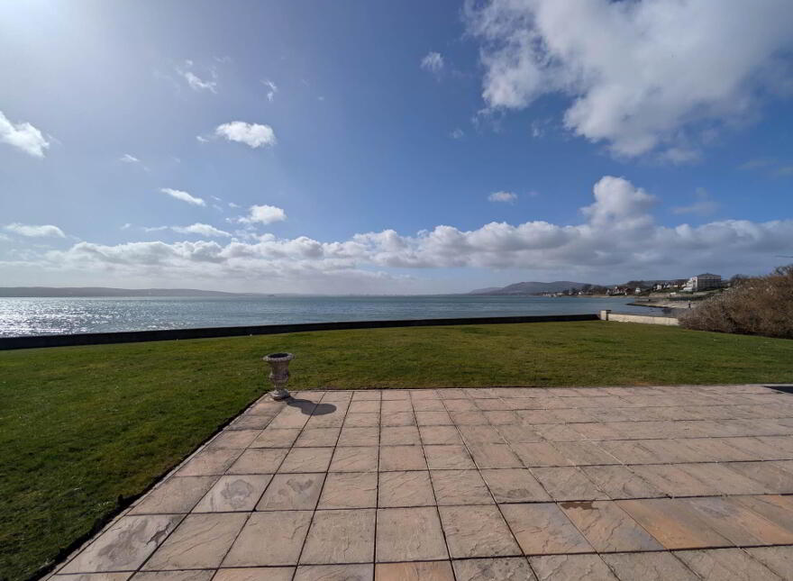 6 Island Park, Carrickfergus, BT38 8TW