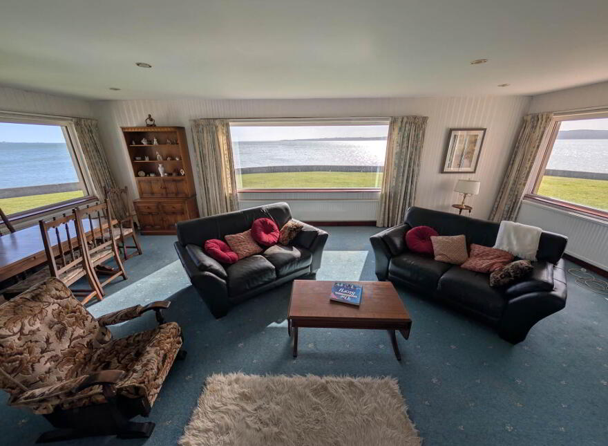 6 Island Park, Carrickfergus, BT38 8TW