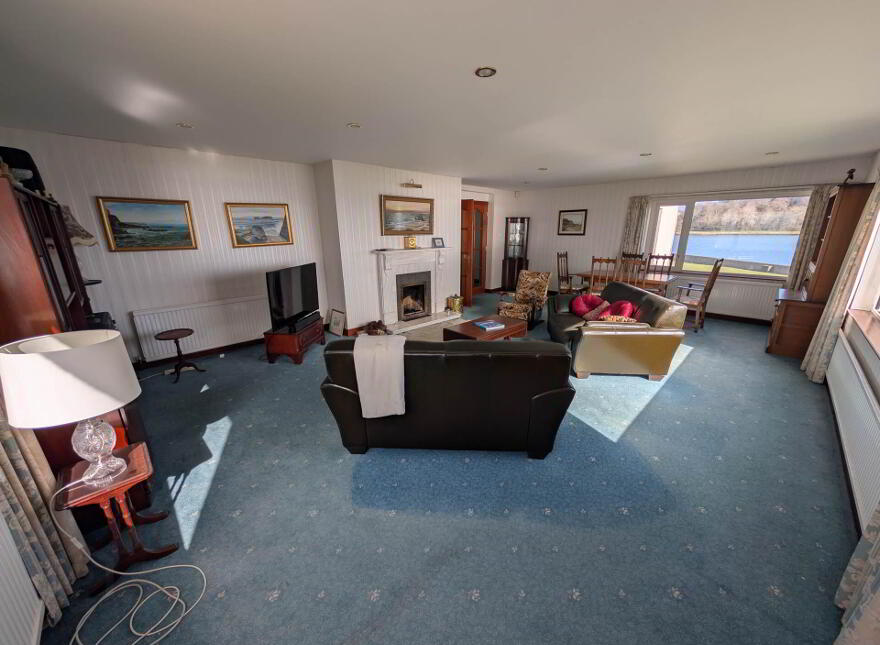 6 Island Park, Carrickfergus, BT38 8TW