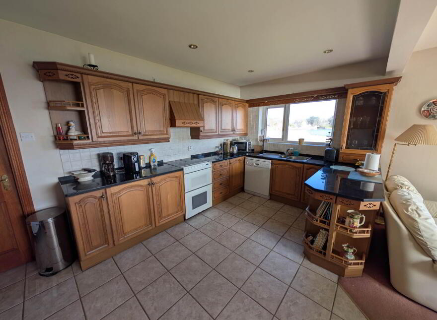 6 Island Park, Carrickfergus, BT38 8TW