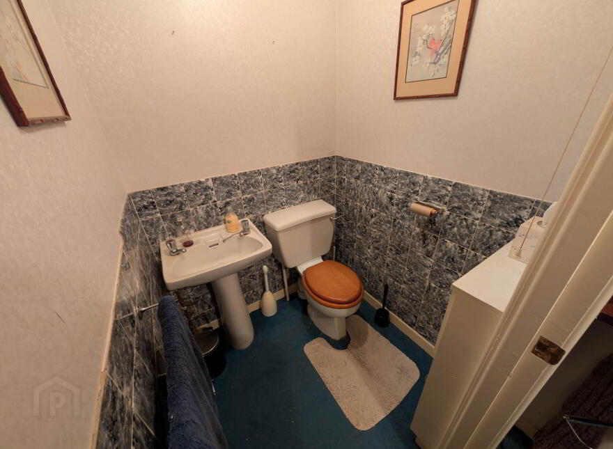 6 Island Park, Carrickfergus, BT38 8TW