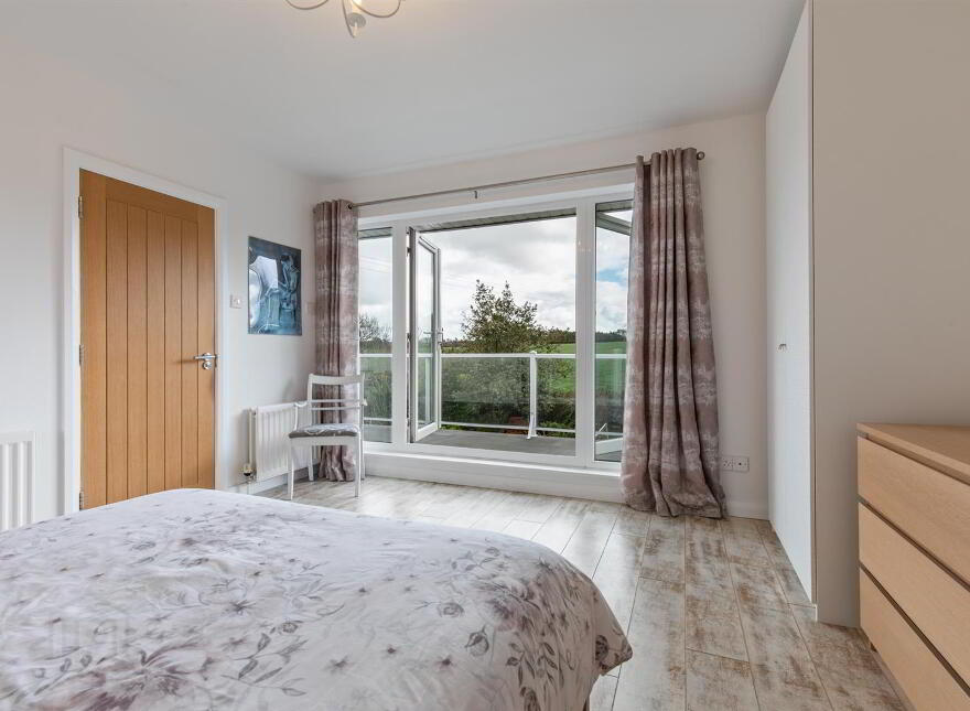 Cairnview, 120 Ballybarnes Road, Craigantlet, Newtownards, BT23 4TD