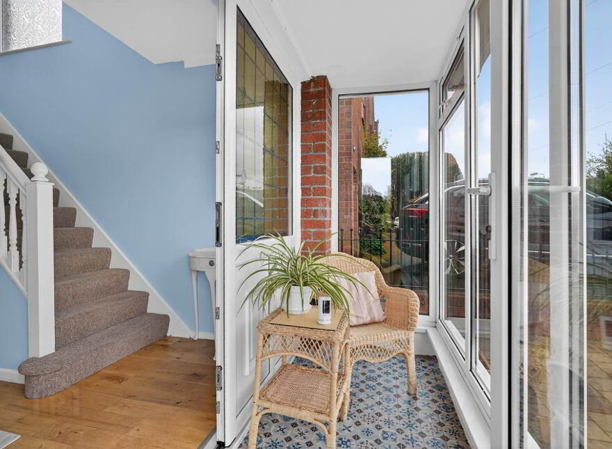 8 Orchard Rise, Belfast, BT8 7DA