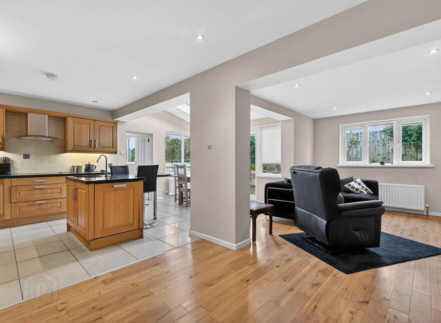 8 Orchard Rise, Belfast, BT8 7DA