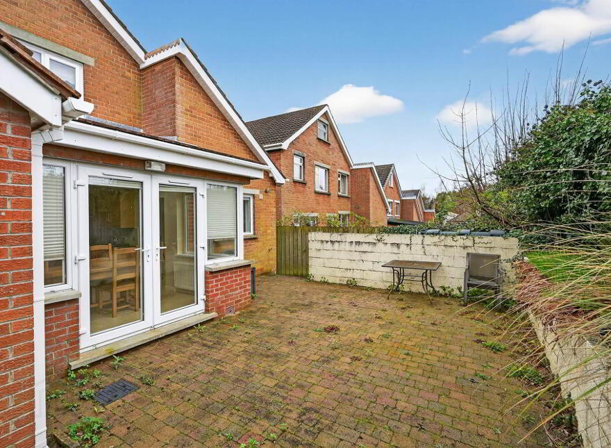 8 Orchard Rise, Belfast, BT8 7DA