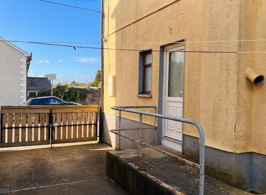 1A Saint Rioch's Terrace, Kilkenny, R95X95F