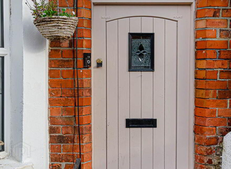 102 Tildarg Street, Woodstock, Belfast, BT6 8NJ