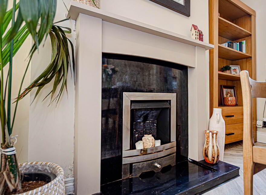 102 Tildarg Street, Woodstock, Belfast, BT6 8NJ