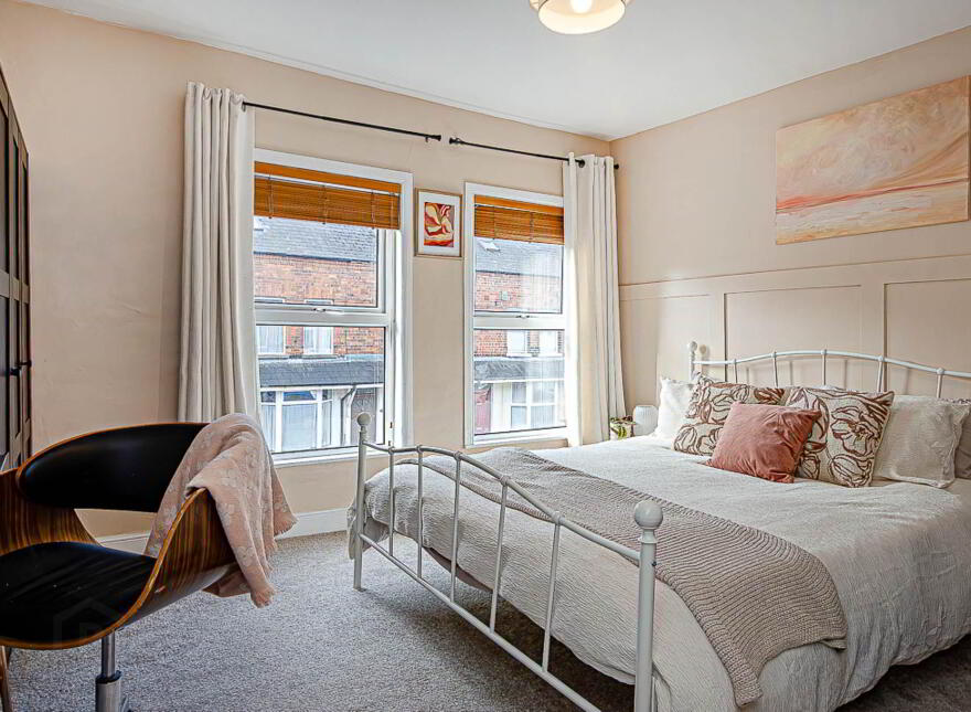 102 Tildarg Street, Woodstock, Belfast, BT6 8NJ