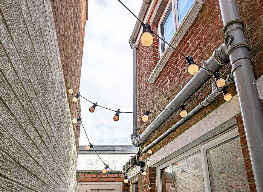 102 Tildarg Street, Woodstock, Belfast, BT6 8NJ