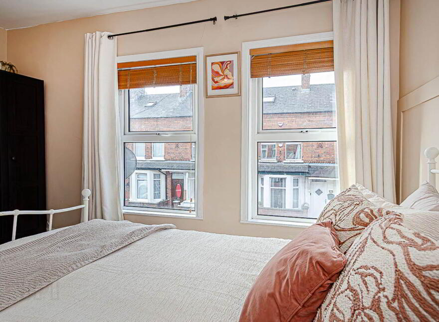 102 Tildarg Street, Woodstock, Belfast, BT6 8NJ