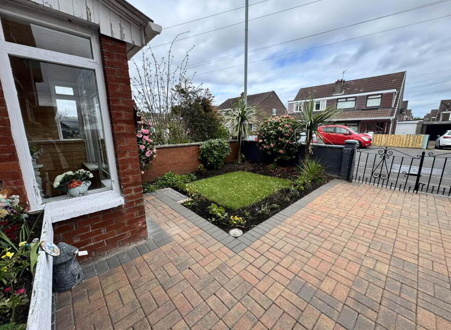 66 Victoria Road, Carrickfergus, BT38 7JJ