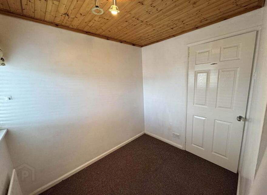 66 Victoria Road, Carrickfergus, BT38 7JJ