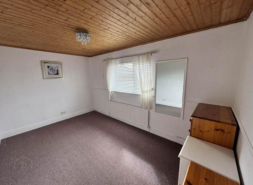 66 Victoria Road, Carrickfergus, BT38 7JJ
